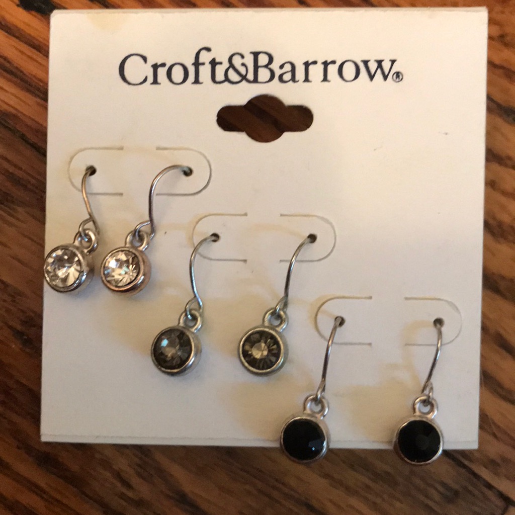 CroftBarrow Earrings Nwt 10$